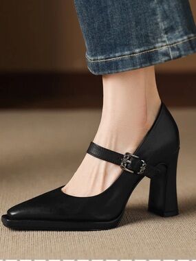 Theo Sterling - Clara Heels - brand new - size 7.5